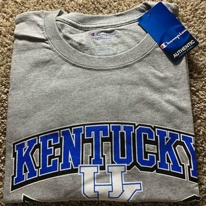 Large Kentucky Wild Cats Gray Shirt Men’s